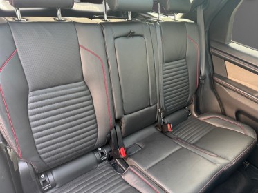 Land rover discovery sport mark v p300e phev awd bva r-dynamic occasion simplicicar lagny  simplicicar simplicibike france