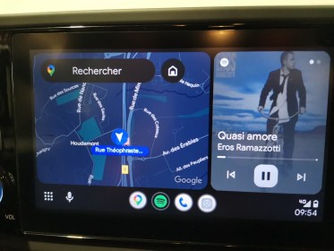 Hyundai i20 100ch hybride intuitive origine france suivi 100% hyundai carplay garantie constructeur 03/2027 occasion...