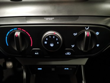 Hyundai i20 100ch hybride intuitive origine france suivi 100% hyundai carplay garantie constructeur 03/2027 occasion...