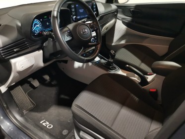 Hyundai i20 100ch hybride intuitive origine france suivi 100% hyundai carplay garantie constructeur 03/2027 occasion...