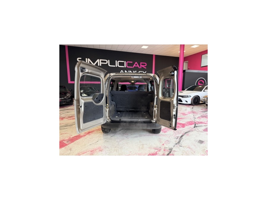 CITROEN d'occasion NEMO COMBI 1.4I LE MONDE DE NEMO de 2010 Annecy