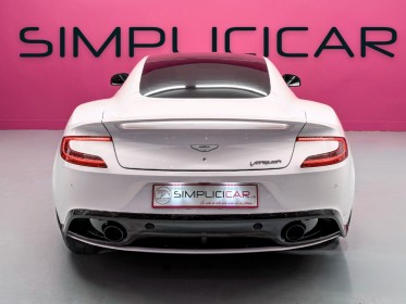 Aston martin  vanquish 5.9 v12 coupÉ sièges chauffants/ventilés - bang et olufsen - freins carbone céramique - caméra...