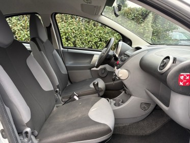 Citroen c1 1.0i airdream attraction 5 portes - garantie 12 mois occasion simplicicar brest simplicicar simplicibike france