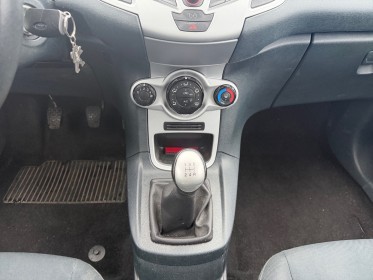 Ford fiesta 1.25 60 trend pack entretien complet garantie 12 mois occasion simplicicar vernon simplicicar simplicibike france