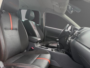 Ford ranger double cabine 3.2 tdci 200 4x4 wildtrak occasion simplicicar carcassonne simplicicar simplicibike france