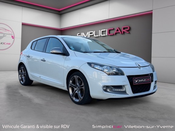 Renault megane iii berline dci 165 gt renault sport toit ouvrant bluetooth rÉgulateur de vitesse clim bi-zone garantie 12...