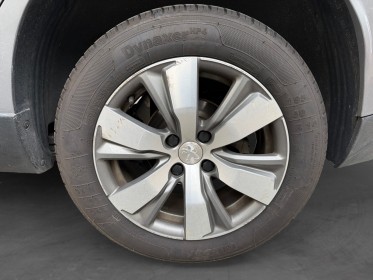 Peugeot 2008 1.2 puretech 110ch ss eat6 allure / radar de recul / courroie change / attelage occasion paris 17ème (75)(porte...