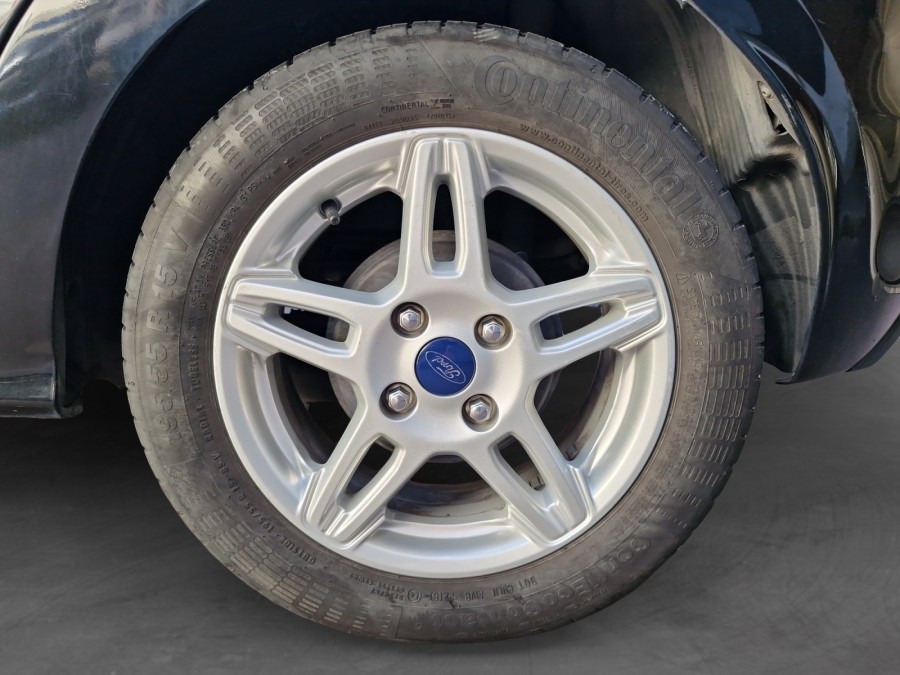 FORD d'occasion KA+ 1.2 TI-VCT 85 BLACK EDITION de 2016 Le Raincy