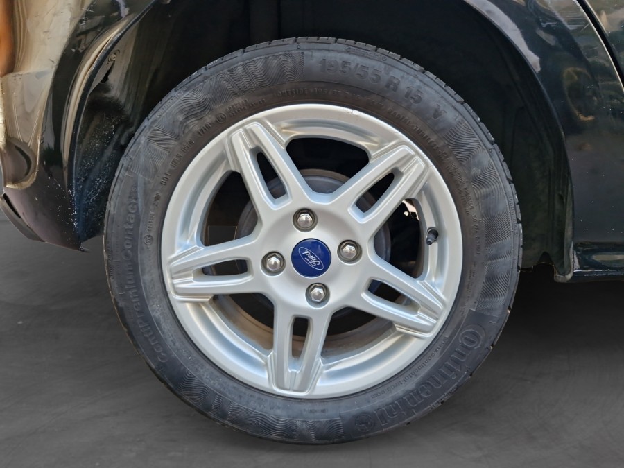 FORD d'occasion KA+ 1.2 TI-VCT 85 BLACK EDITION de 2016 Le Raincy