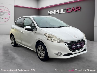 Peugeot 208 1.4 hdi 68ch bvm5 style garantie 12 mois entretien complet vidange faite pour la vente occasion simplicicar...