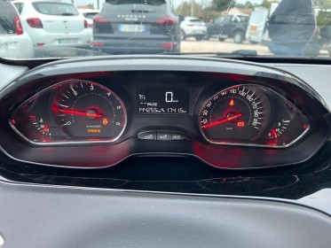 Peugeot 208 1.4 hdi 68ch bvm5 style garantie 12 mois entretien complet vidange faite pour la vente occasion simplicicar...
