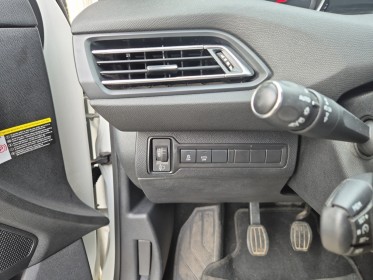 Peugeot 308 sw 2.0 bluehdi 150ch bvm6 allure 2 jeu de jantes cam  radar av/ar clim bizone garantie 12mois occasion...
