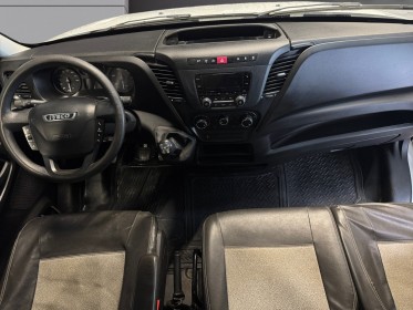 Iveco vi châssis cabine   phase 2 35c18 3.0 d 16v 180 cv tva recuperable occasion simplicicar pau simplicicar simplicibike...