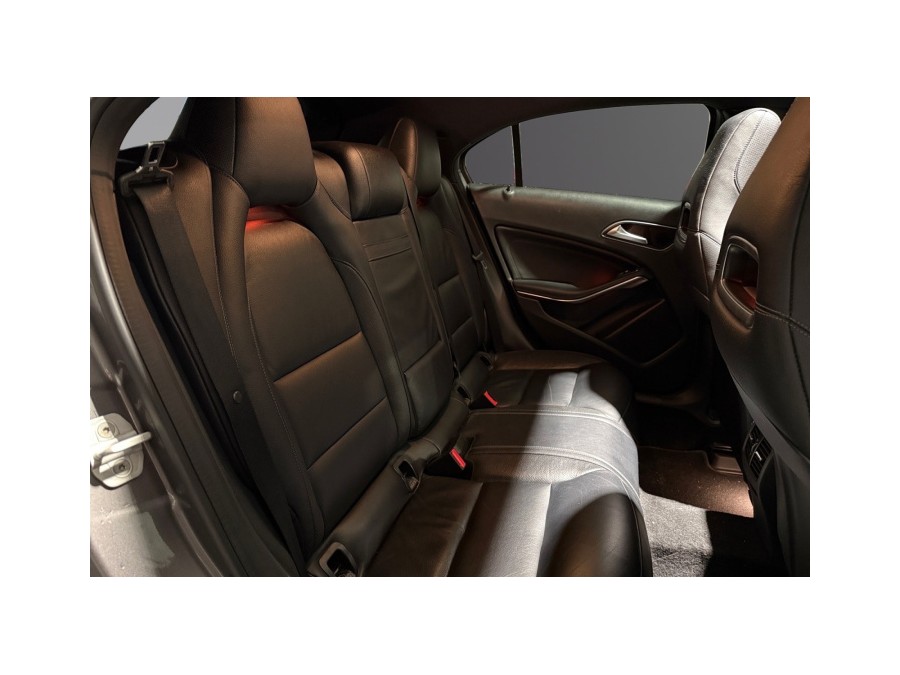 MERCEDES d'occasion CLASSE A A250 WHITE ART EDITION BA de 2015