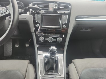 Volkswagen golf 1.4 tsi 140 act bluemotion technology carat   sièges chauffants  radars av/ar  garantie 12 mois occasion...