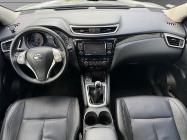 Nissan qashqai 1.6 dci 130 stop/start tekna sièges chauffants caméra 360° attelage garantie 12 mois occasion simplicicar...
