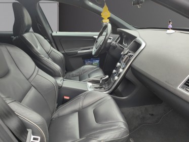 Volvo xc60 d4 awd 190 ch r-design geartronic a to pano full cuir pneus neufs occasion simplicicar lille  simplicicar...