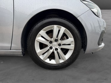 Peugeot 308 bluehdi 130ch ss bvm6 allure carplay virtual cockpit distrib neuve garantie 12 mois occasion simplicicar orleans...