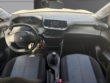 Peugeot 208 bluehdi 100 ss bvm6 like occasion simplicicar lyon nord simplicicar simplicibike france