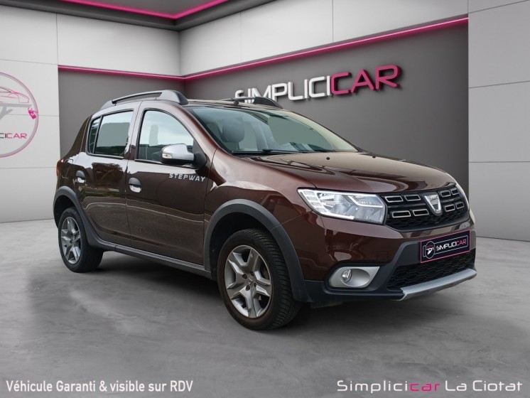 Dacia sandero dci 90 easy-r stepway boite automatque garntie 12 mois minimum occasion simplicicar la ciotat simplicicar...