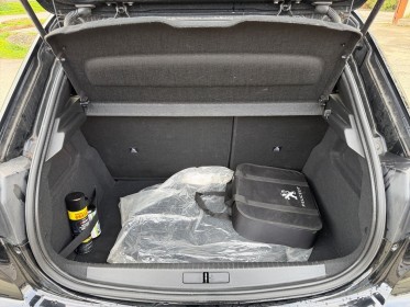 Peugeot 208 electrique 50 kwh 136ch gt - camera de recul - carplay - entretien complet occasion simplicicar rennes...