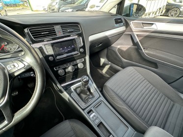 Volkswagen golf 1.6 tdi 105 bluemotion technology fap cup - toit ouvrant  - kit distribution effectué occasion simplicicar...