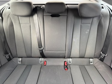 Audi a4 avant 2.0 tdi ultra 190 s tronic 7 sport/distribution ok/carnet d'entretiens à jour/garantie 12 mois occasion...