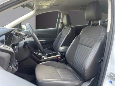 Ford kuga 1.5 ecoboost 120 ss 4x2 bvm6 titanium  distribution faite , garantie 12 mois occasion simplicicar lyon nord...