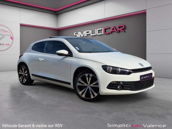 Volkswagen scirocco 1.4 tsi 160 sport edition dsg7 toit pano gps palettes mode sport bluetooth radar ar garantie 12 mois...