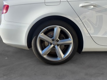 Audi a4 a4 2.0 tdi 143 dpf s line multitronic a radar de recul attelage garantie 12 mois occasion simplicicar lunel...