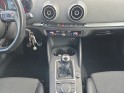 Audi a3 berline 2.0 tdi 150 s line / sièges chauffants / carnet audi occasion simplicicar lille  simplicicar simplicibike...