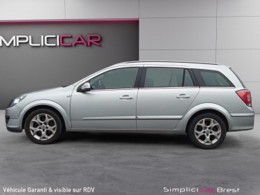 Opel astra break 1.8 l35 140ch cosmo - garantie 12 mois occasion simplicicar brest simplicicar simplicibike france