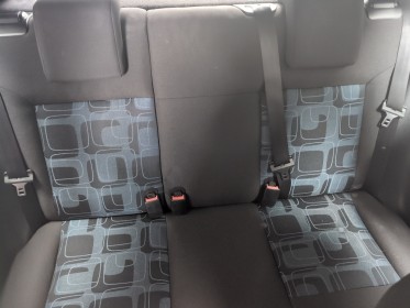 Ford fiesta 1.25l 75ch  - kit distribution / accessoire neuf - garantie 12 mois occasion simplicicar brest simplicicar...