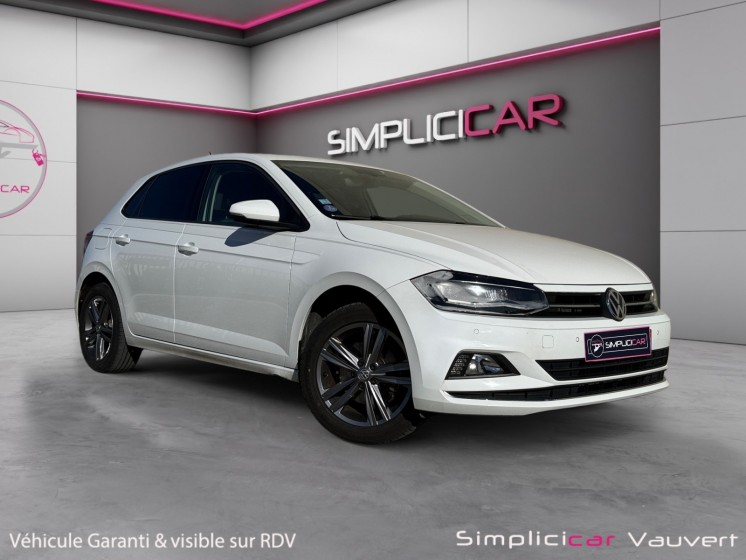 Volkswagen polo 1.0 tsi 115 ss bvm6 carat radars avt arr carplay garantie 12 mois occasion simplicicar lunel simplicicar...