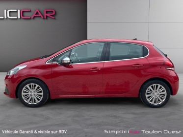 Peugeot 208 1.2 puretech 110ch ss bvm5 féline distribution neuve garantie 12 mois occasion simplicicar toulon ouest...