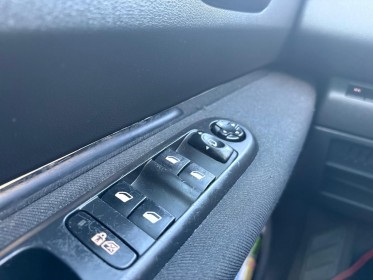 Peugeot 5008 1.6 hdi 110ch fap bvm6 premium 7pl - toit panoramique- embrayage neuf occasion simplicicar lagny  simplicicar...
