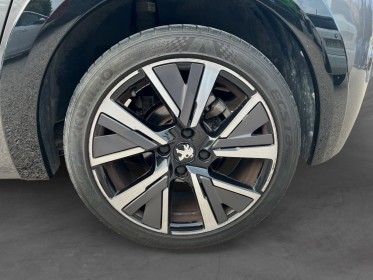 Peugeot 208 puretech 100 ss bvm6 gt line / 1ère main / garantie 12 mois / entretien peugeot / moteur neuf occasion...