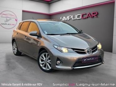 Toyota auris hybride 136h style -  entretien complet toyota - siège chauffants occasion simplicicar lagny  simplicicar...