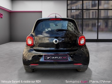 Smart forfour 1.0 71 ch ss prime/ camera de recul / toit panoramique / suivi complet occasion paris 17ème (75)(porte...