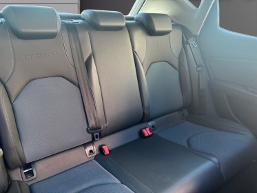 Seat leon 1.2 tsi 110 start/stop i-tech - radars av/ar occasion simplicicar lagny  simplicicar simplicibike france