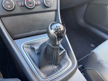 Seat leon 1.2 tsi 110 start/stop i-tech - radars av/ar occasion simplicicar lagny  simplicicar simplicibike france