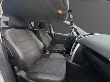 Peugeot 207 1.4 hdi 68ch fap blue lion occasion avignon (84) simplicicar simplicibike france