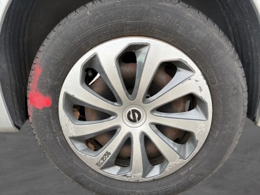 Peugeot 207 1.4 hdi 68ch fap blue lion occasion avignon (84) simplicicar simplicibike france