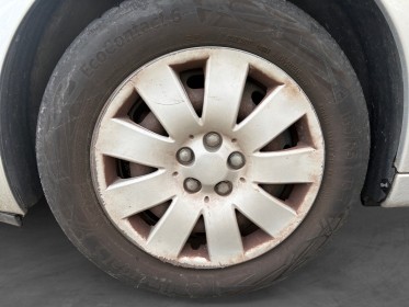 Peugeot 207 1.4 hdi 68ch fap blue lion occasion avignon (84) simplicicar simplicibike france