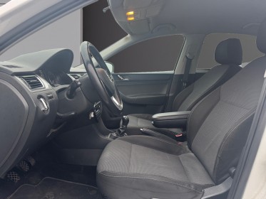 Skoda rapid 1.6 tdi 90 ch cr fap green tec elegance garantie 12 mois occasion simplicicar beaune simplicicar simplicibike...