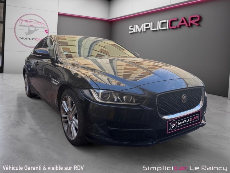 Jaguar xe xe 2.0 d - 180 ch bva prestige bien entretenu caméra de recul très bon état garantie 12 mois occasion...