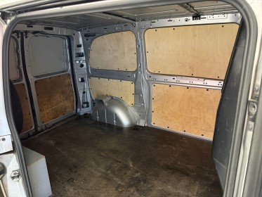 Mercedes vito fourgon 116 cdi 2.8t compact occasion simplicicar amiens  simplicicar simplicibike france