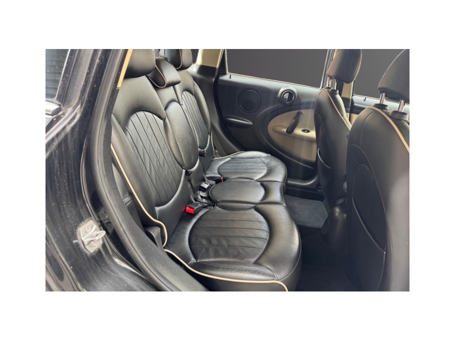 MINI d'occasion COUNTRYMAN ONE 98 GETAWAY de 2012 Paris 15 (75)﻿