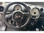 MINI d'occasion COUNTRYMAN ONE 98 GETAWAY de 2012 Paris 15 (75)﻿