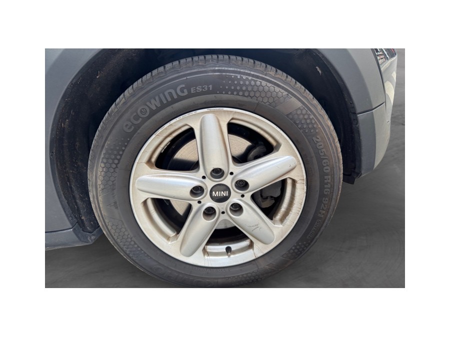 MINI d'occasion COUNTRYMAN ONE 98 GETAWAY de 2012 Paris 15 (75)﻿